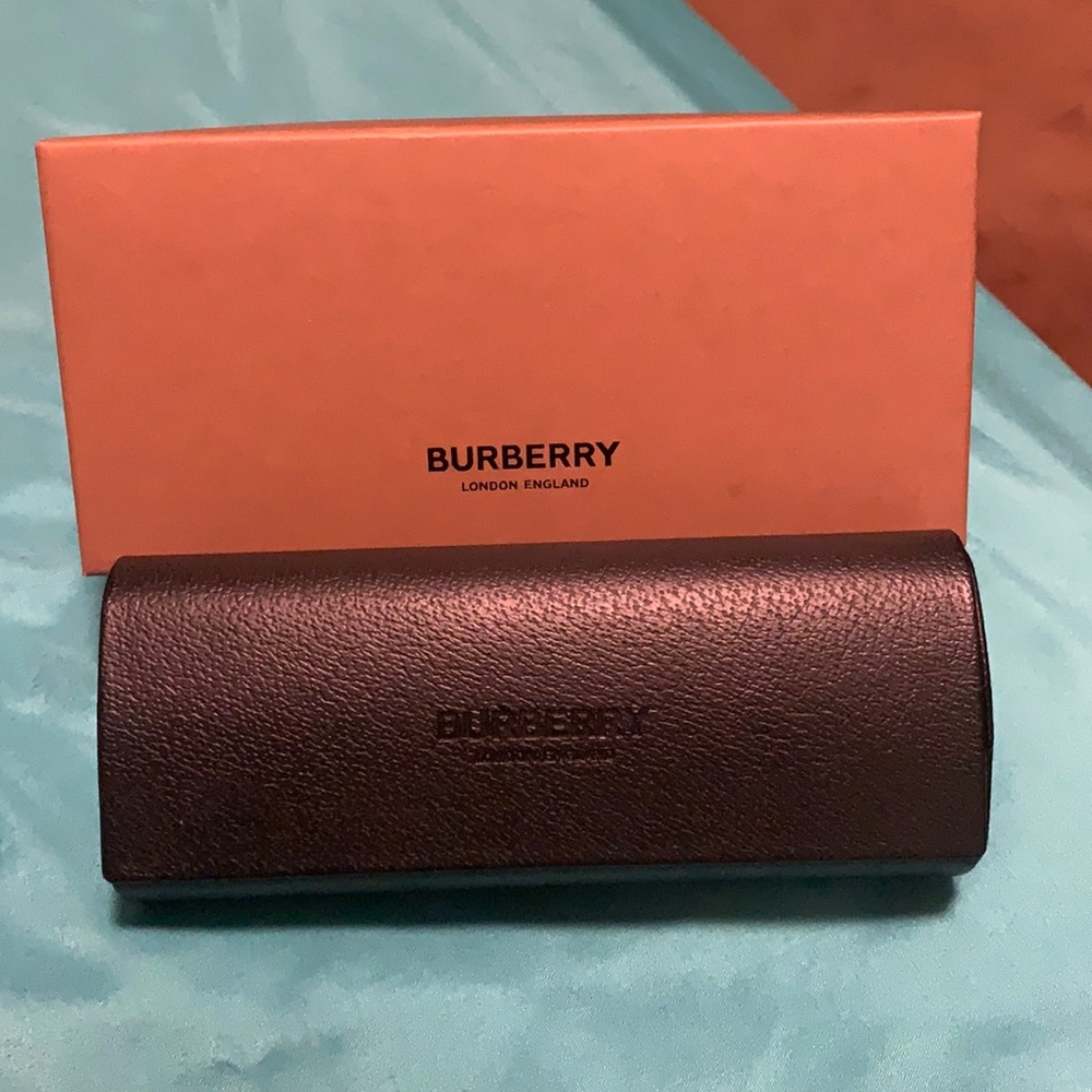 Burberry Glasses Case & Box